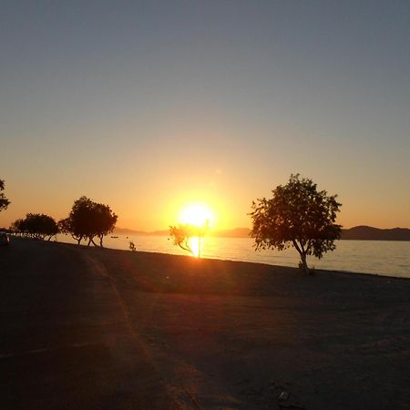 Miros Hotel Apartments Tigkaki  Luaran gambar