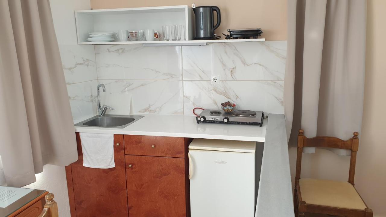 Miros Hotel Apartments Tigkaki  Luaran gambar