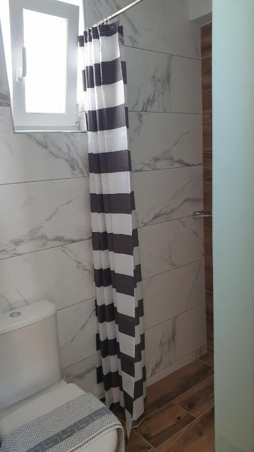 Miros Hotel Apartments Tigkaki  Luaran gambar